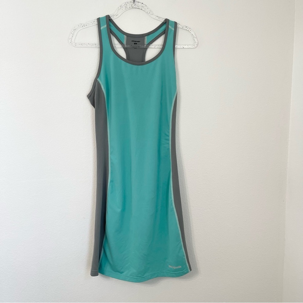 Patagonia All Weather Dress Teal Grey Racerback Athletic Size Medium Travel M